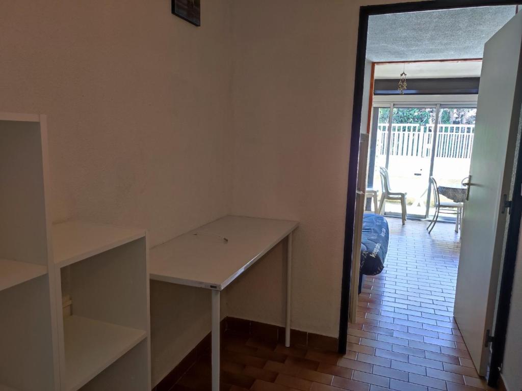 Studio Cabine 4 Pers. avec Wifi, Piscine, Parking à 500m de la Plage d'Argelès - FR-1-776-54 - 5