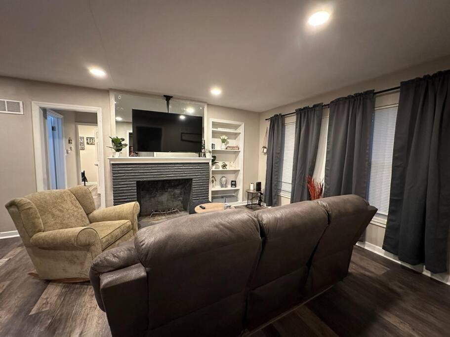 ~Close to Hosp and DT~sleeps 11~, Columbia