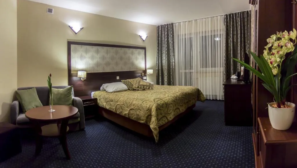 Złote Arkady, hotel in Częstochowa