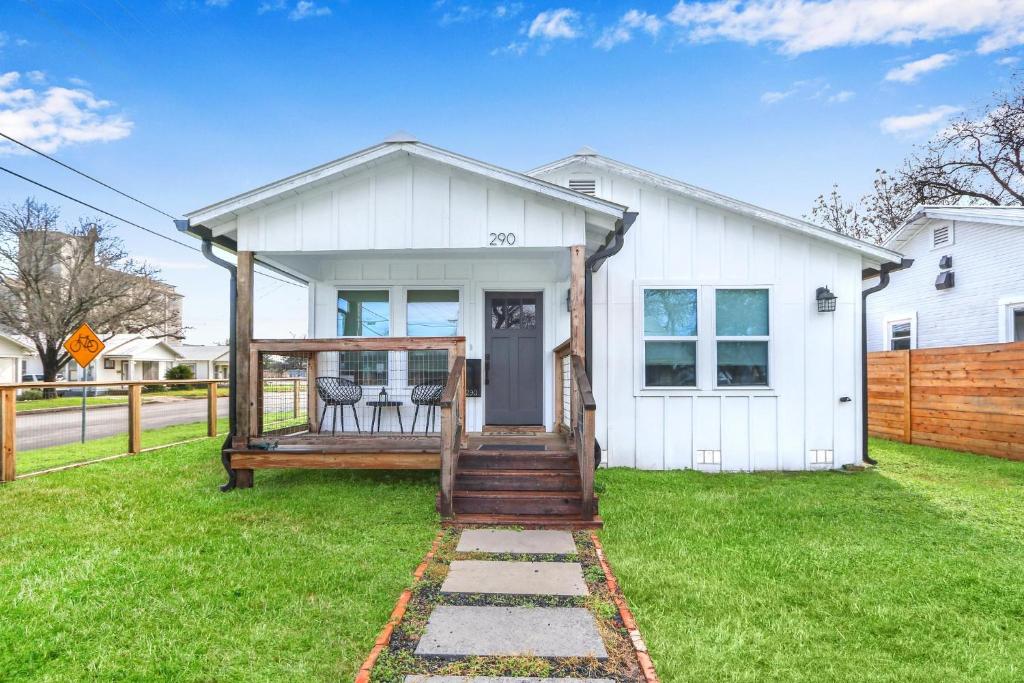 Bridge Haus, New Braunfels