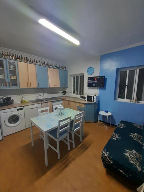 A 50 metros de la playa, Cádiz