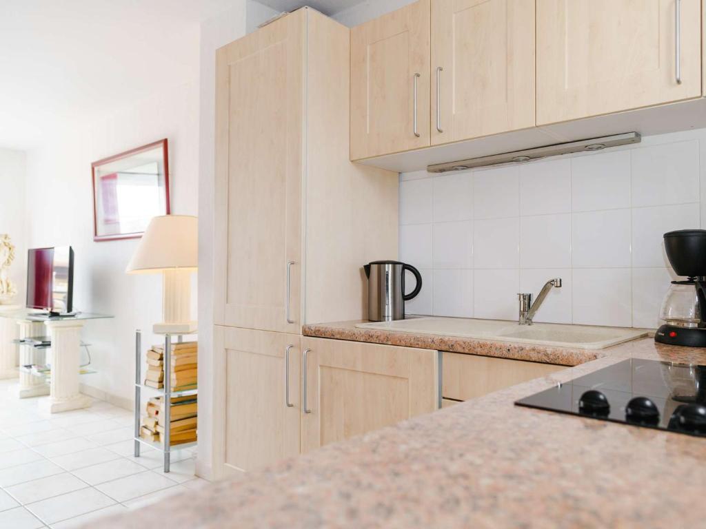 Appartement T3 climatisé à Narbonne-Plage, piscine, proche mer, 4 couchages, animaux acceptés - FR-1-409-2 - 5
