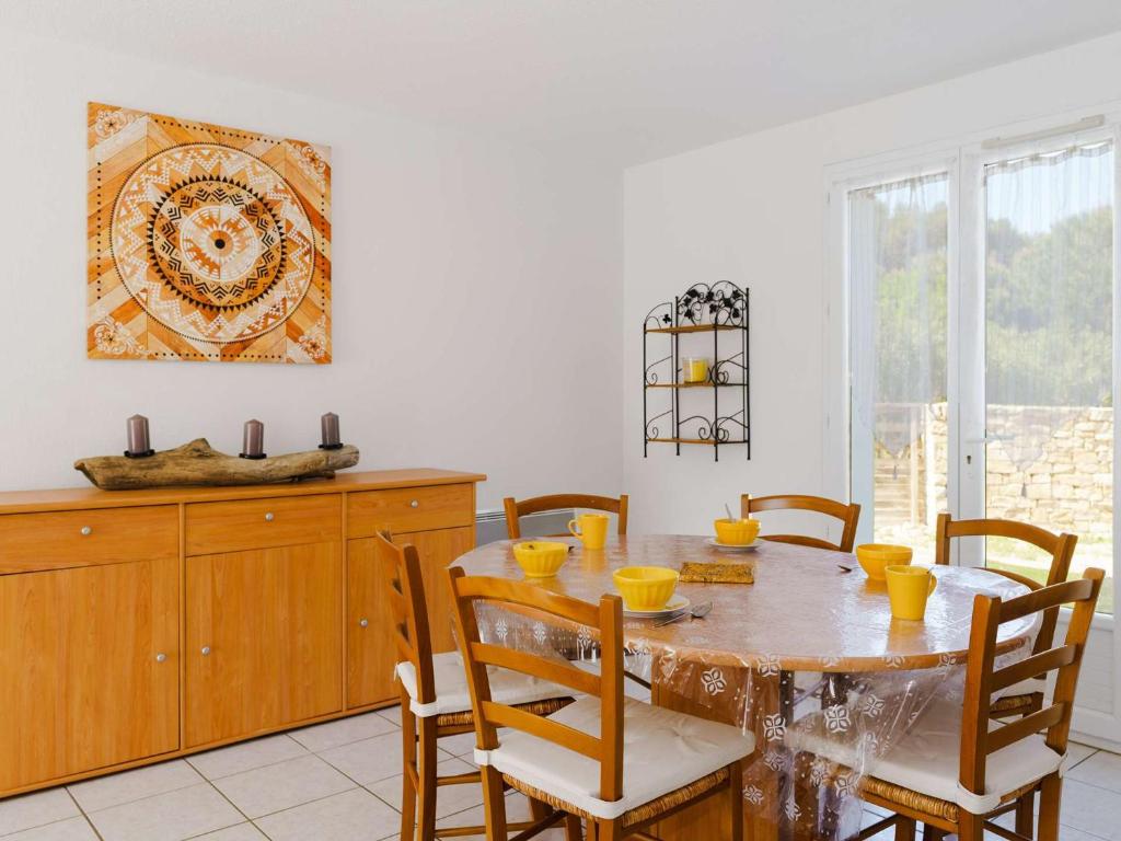 Villa spacieuse 4 pièces, 6 couchages, terrasses ensoleillées, animaux acceptés, parking, proche plage - FR-1-409-127 - 3