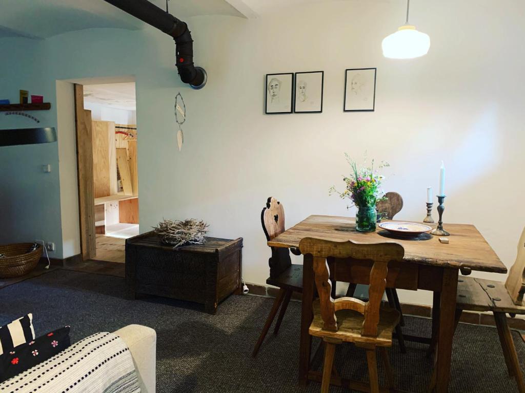 Künstlerzimmer - 2
