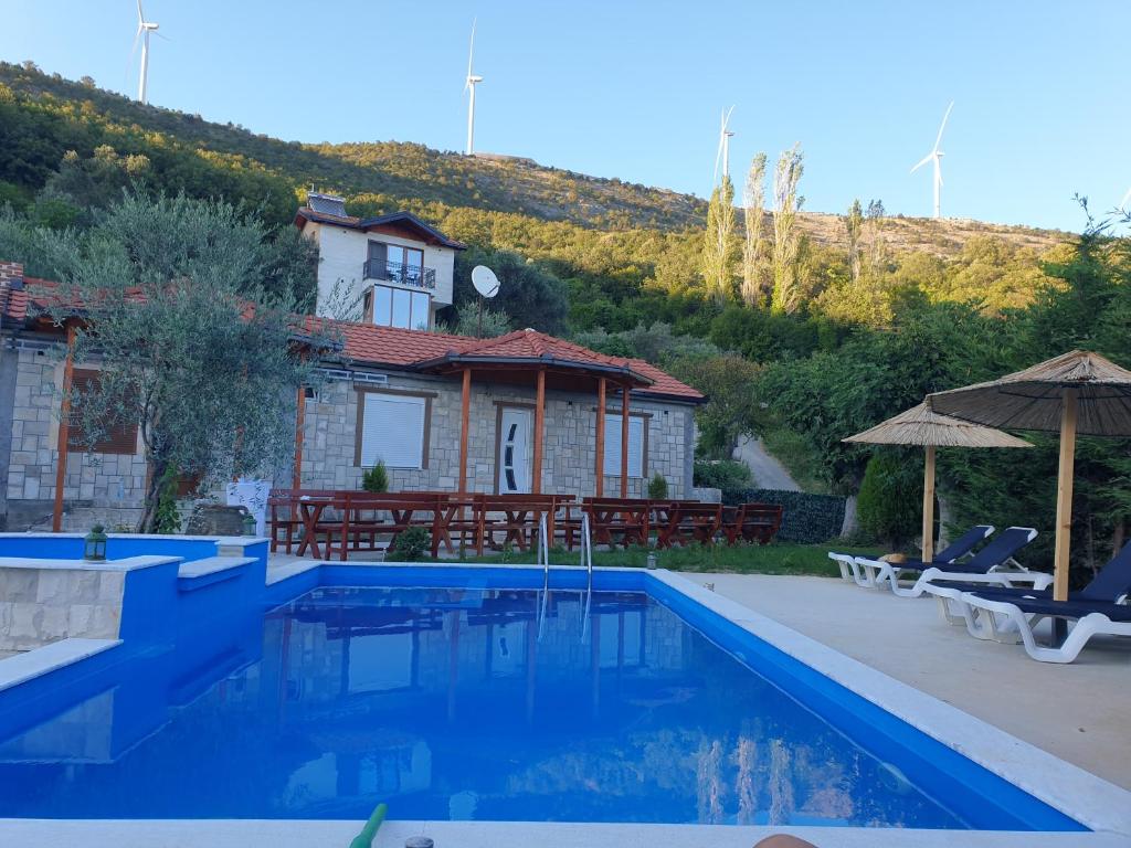 Rustic Villas Barlovic - 3