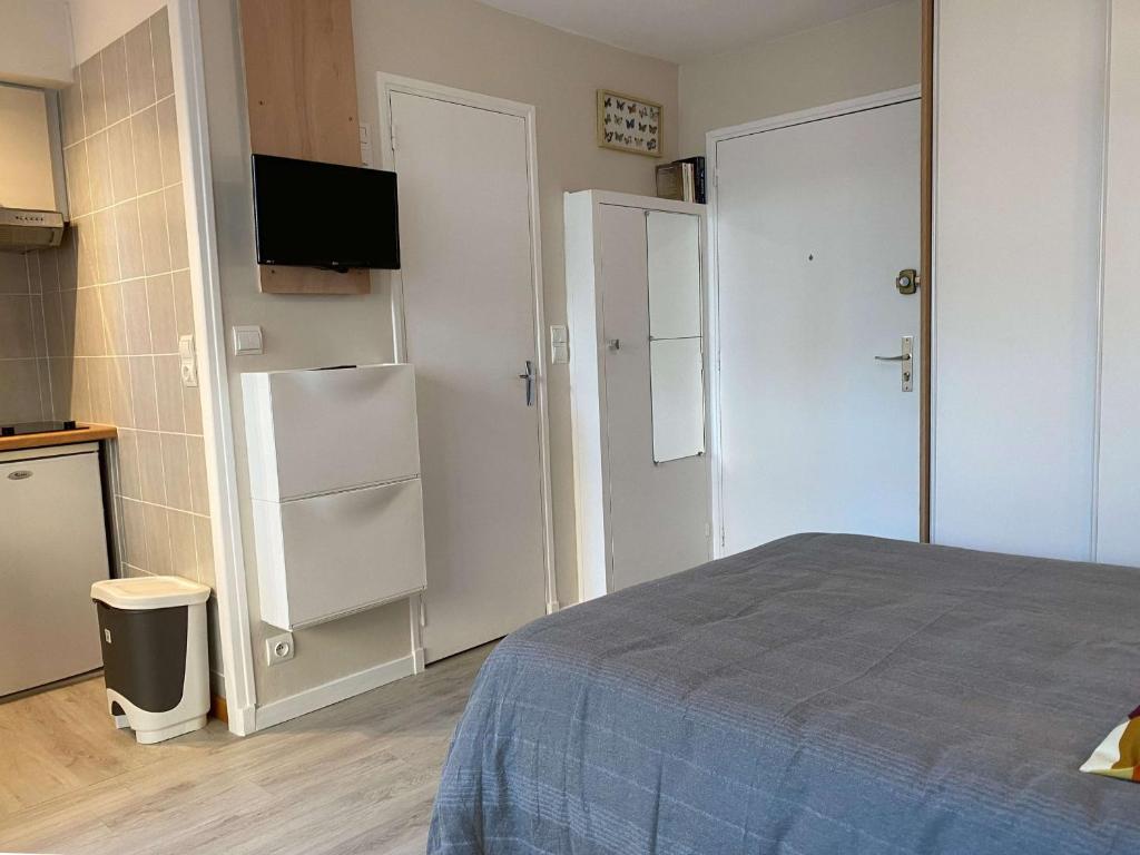 Studio Confort en Face des Thermes - Loggia, Clim, Parking - Balaruc-les-Bains - FR-1-553-243 - 4