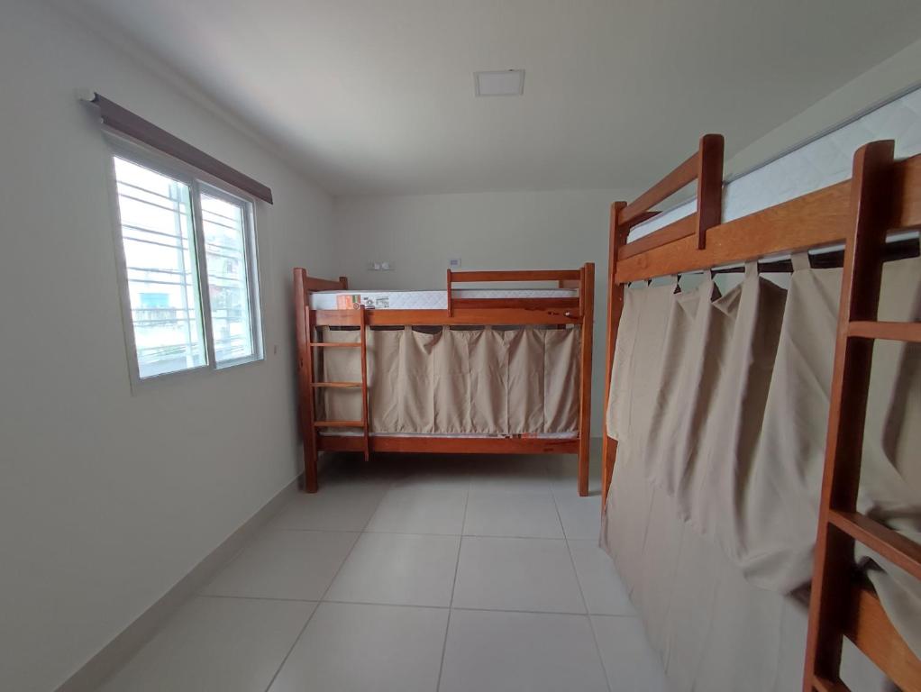 Familiekamer met Eigen Badkamer