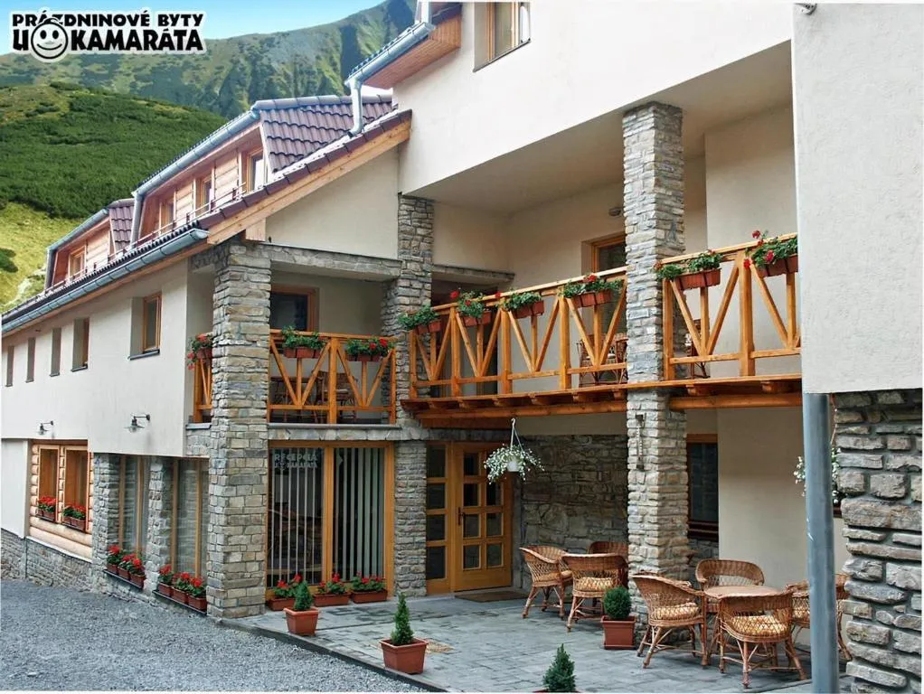Prázdninové byty u kamaráta, hotel in Habovka