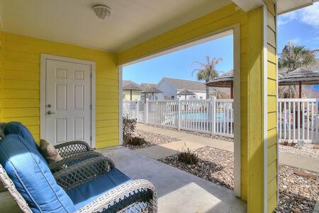 Tortuga at Pirates Bay, Port Aransas