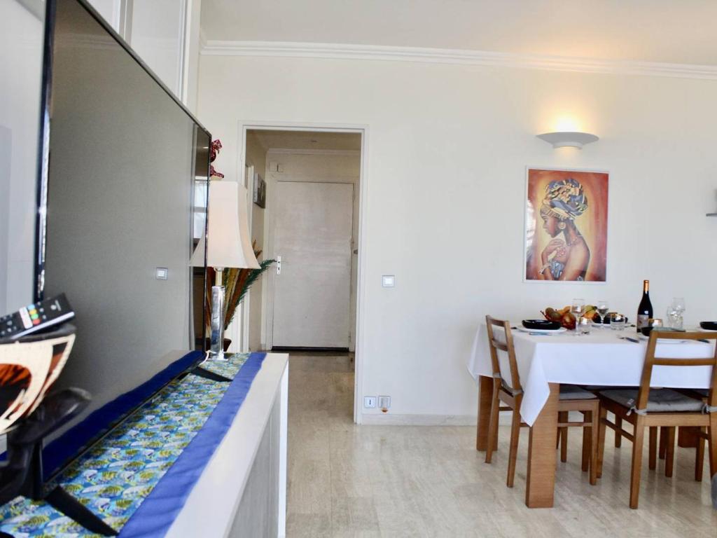 Appartement 3 Pièces avec Terrasse, 4 Couchages, Climatisation, Villeneuve-Loubet Plage - FR-1-252A-116 - 3