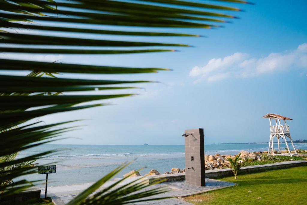 Surrounding environment