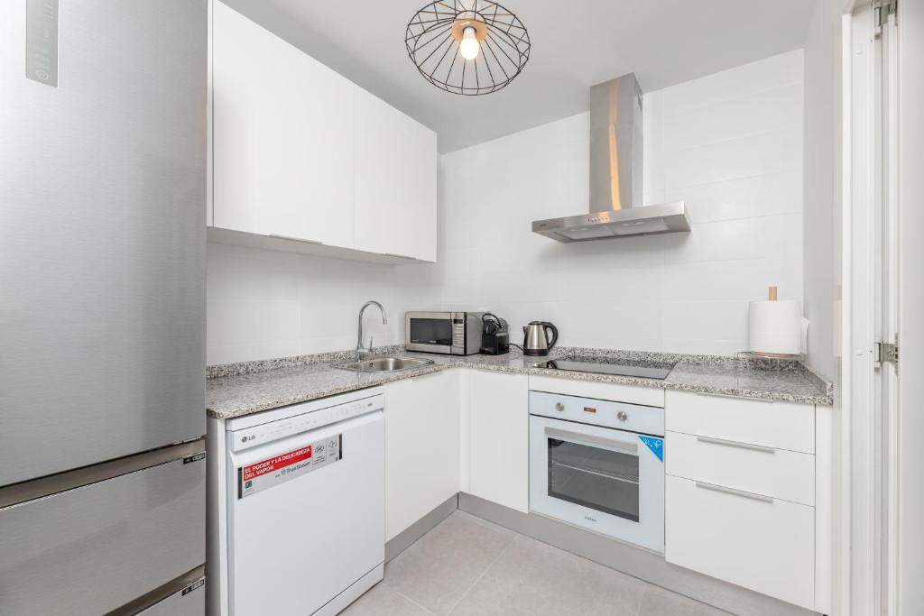 Casa Esmeralda, 7 min to beach, Garage - 5
