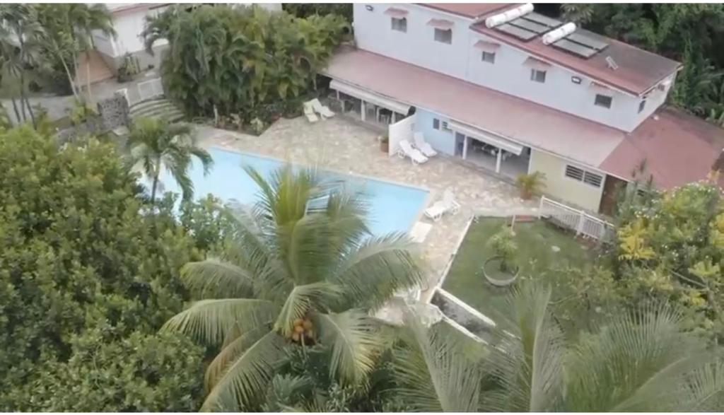 PAVILLON TROPICAL, Petit-Bourg