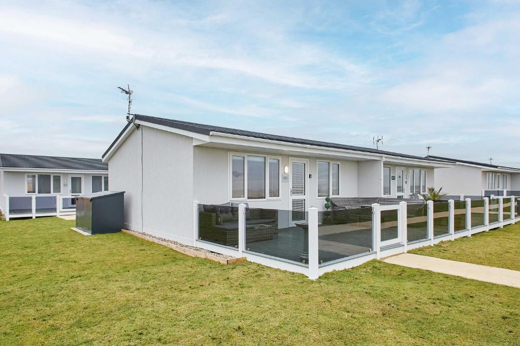 Host & Stay - Sea View Road, Bessingby