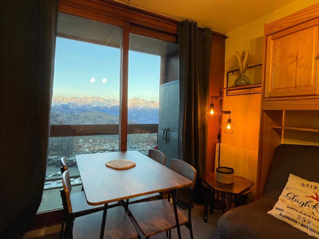 Studio tout confort pied des pistes avec balcon et wifi - 1