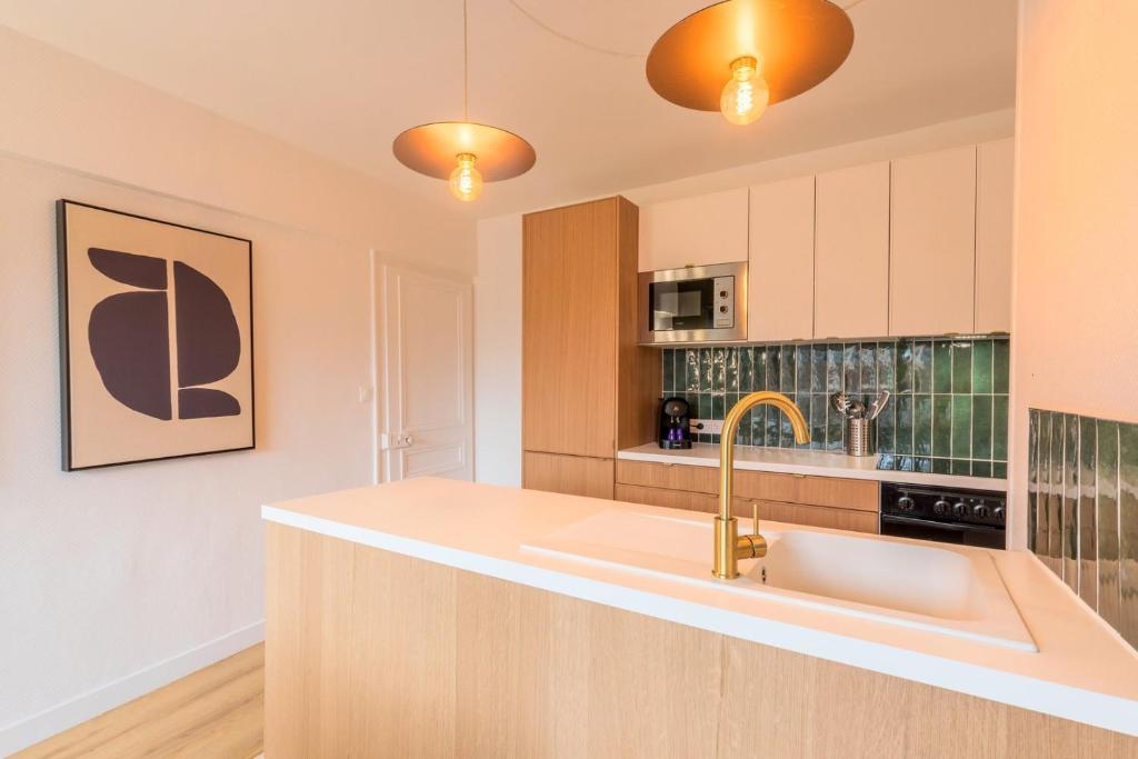 3 bedroom apartment on the Grand Place - 5