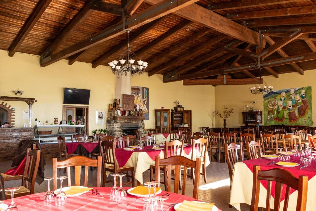 Agriturismo nel cuore del Pollino con Vista Panoramica 전경