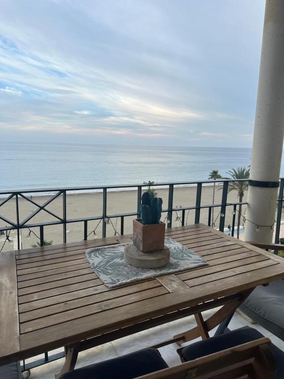 Pepe Beach Vista al Mar Apartment Estepona - 4