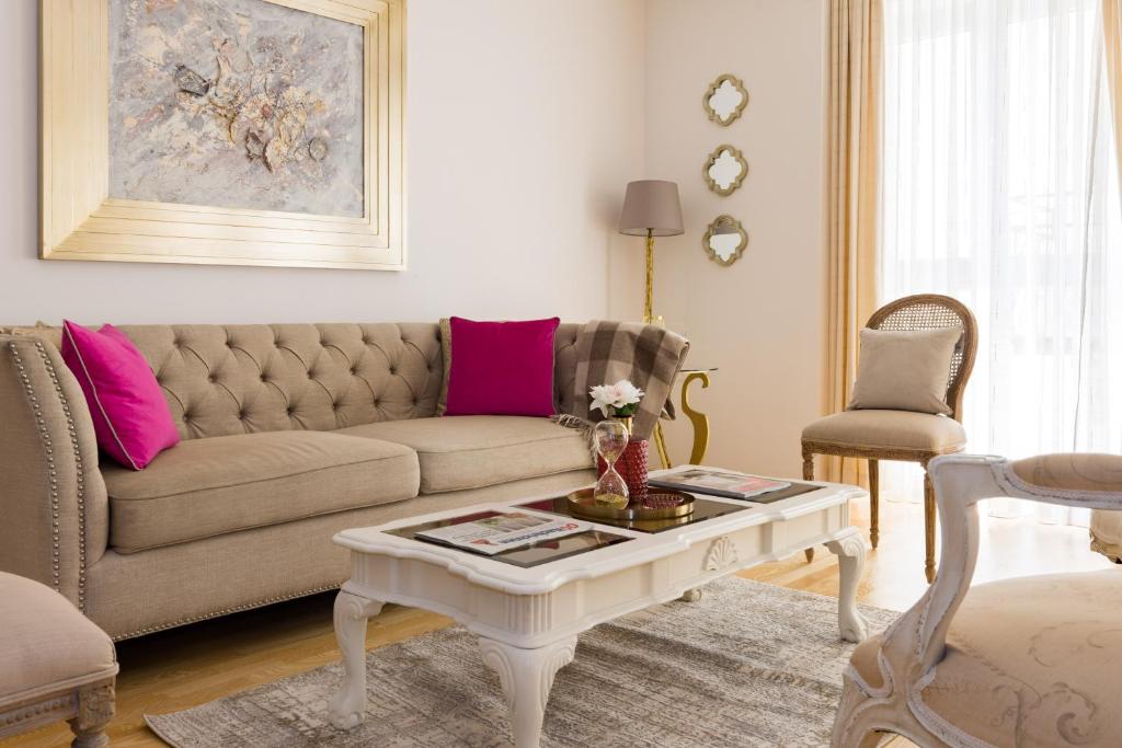 Pfamhaus Luxury Apartments - 3