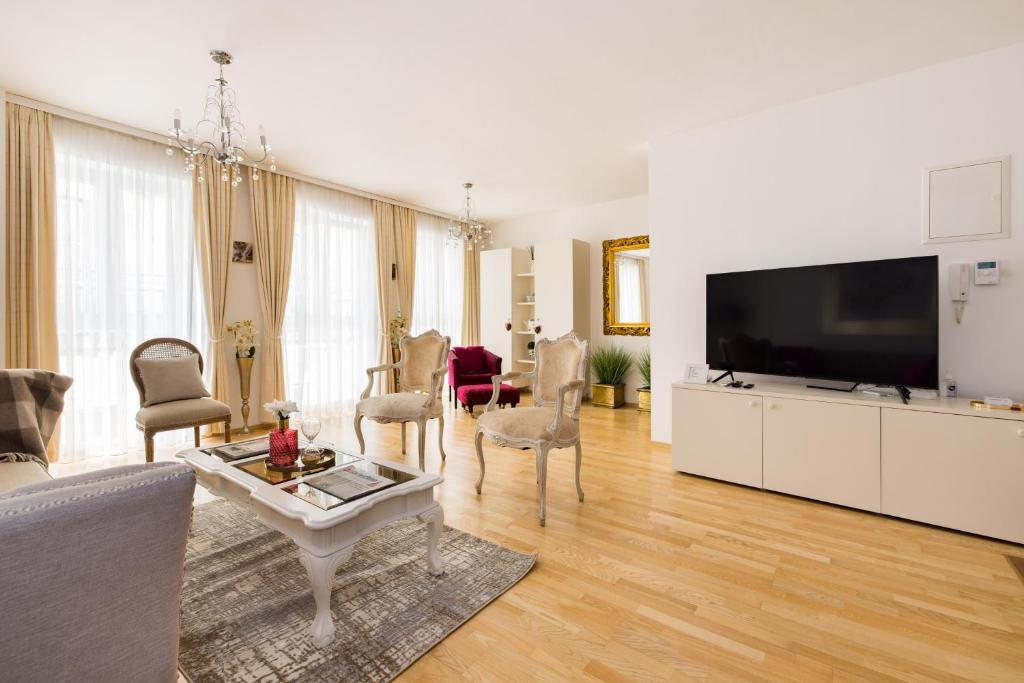 Pfamhaus Luxury Apartments - 4