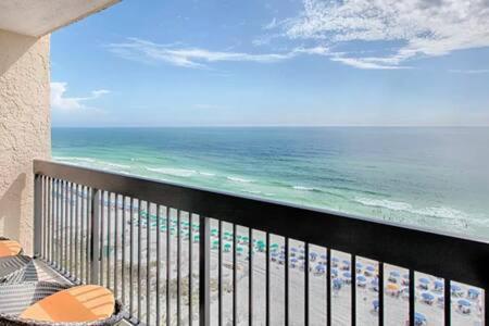 The Oyster by Brightwild-Beachfront Condo