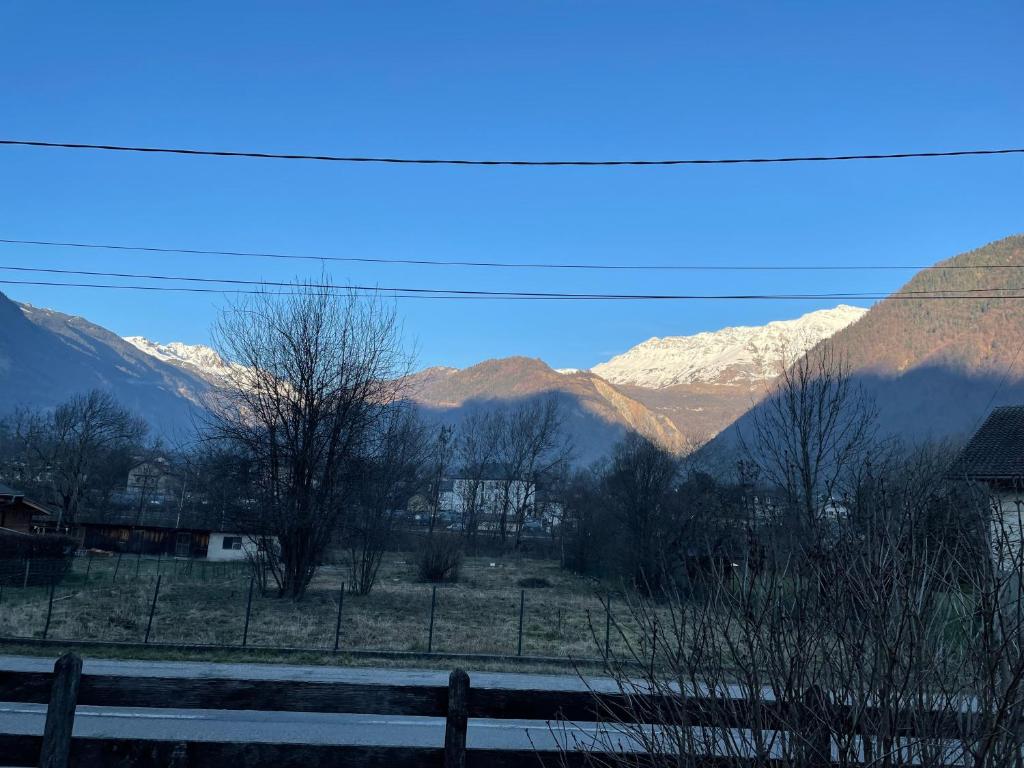 au pied de la vallée - 1