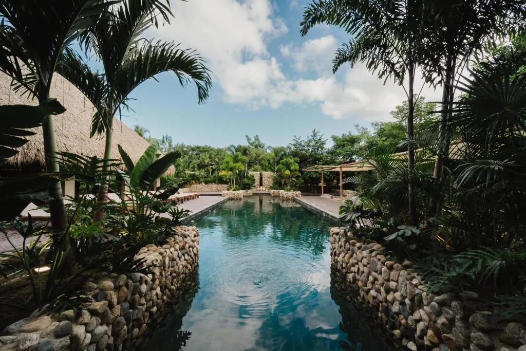 Naio Hotel y Villas By OxoHotel, hotel in Palomino