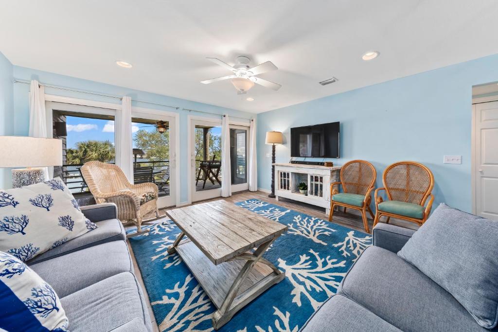 Needle Rush Point Unit G21, Pensacola