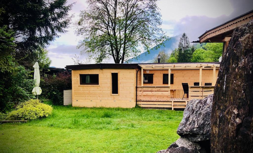 Mountainview Lodge - Chalet im Zillertal direkt am 5 Sterne Campingplatz Aufenfeld mit Hallenbad und Sauna - 2