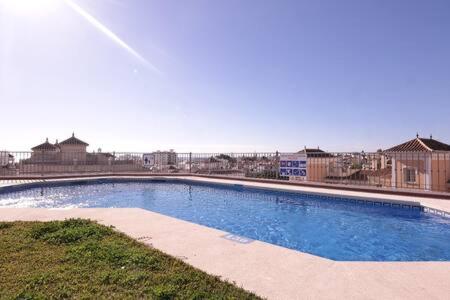 Amplio apartamento con piscina cerca de la playa - 5