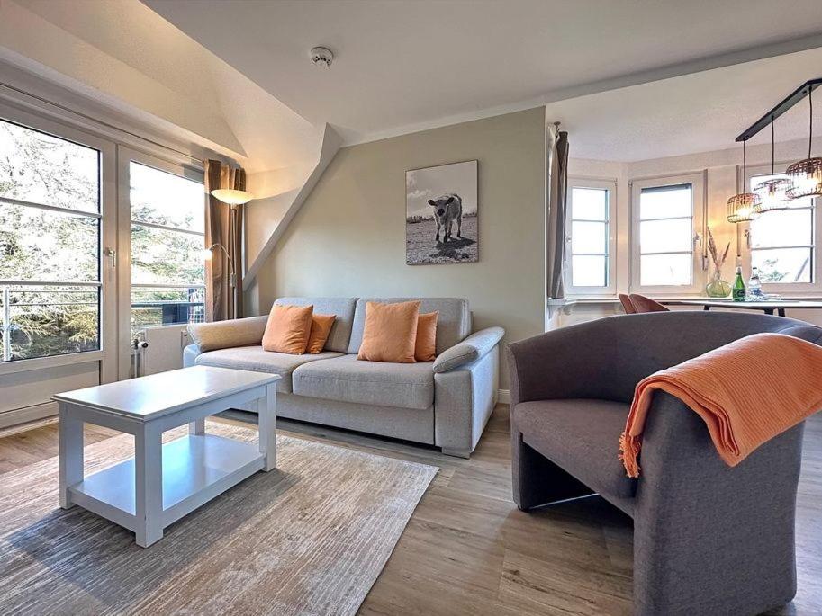 Luv & Lee, Whg 12, Westerland