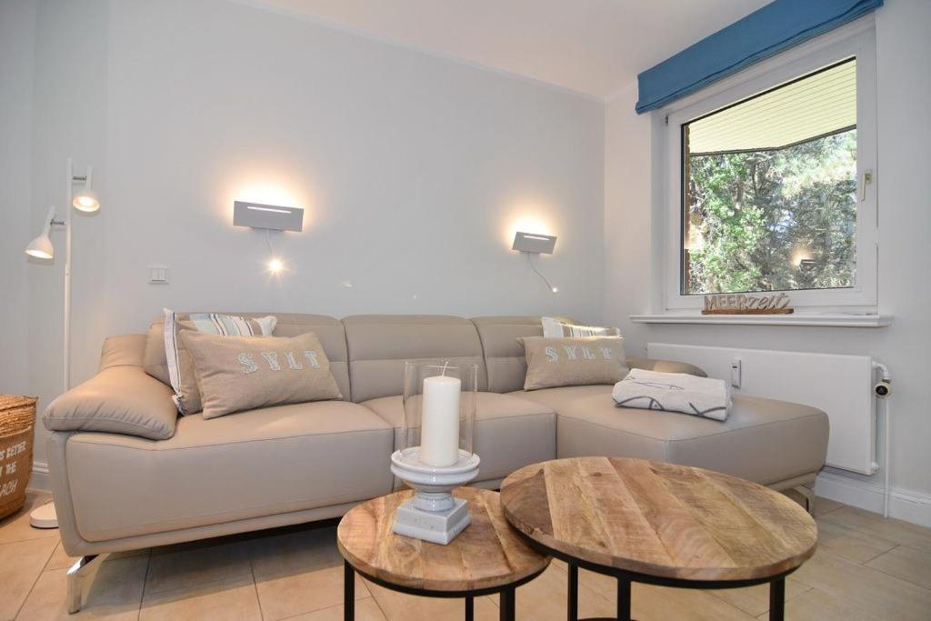 Luv & Lee, Whg 7, Westerland