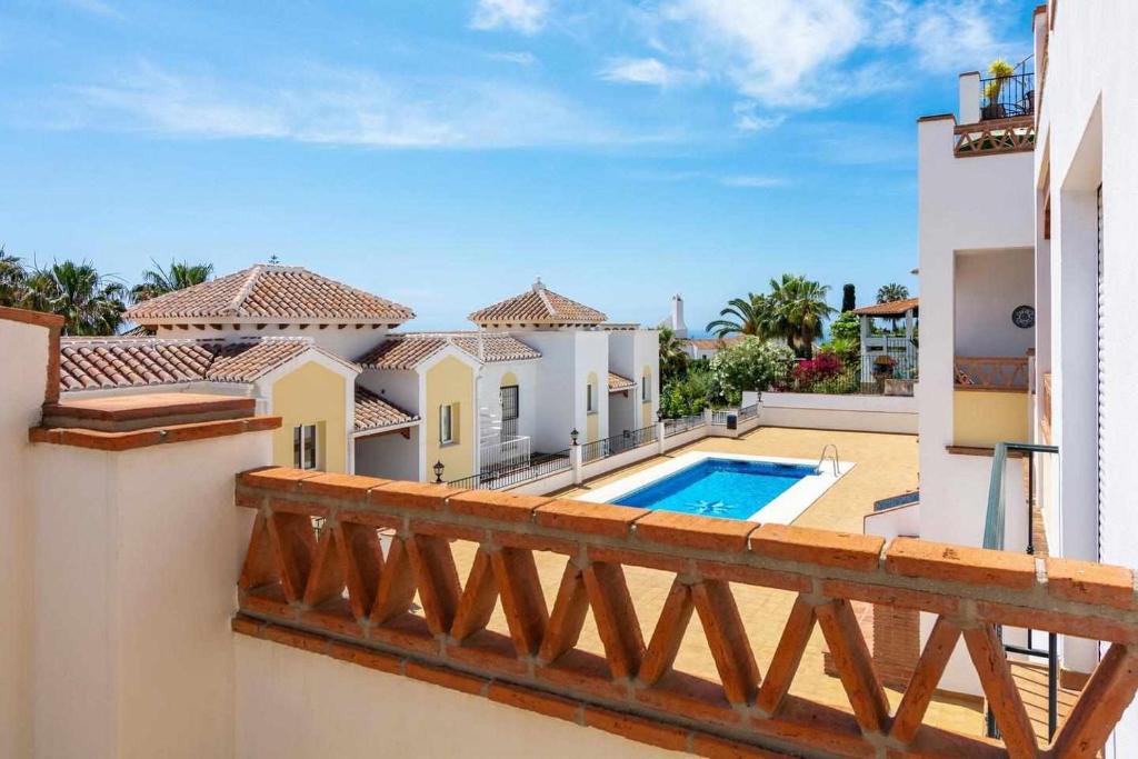 Apartamento 2 Dormitorios con vistas a la Piscina - 2
