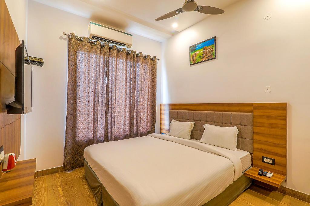 OYO 73179 Hotel Global Inn New