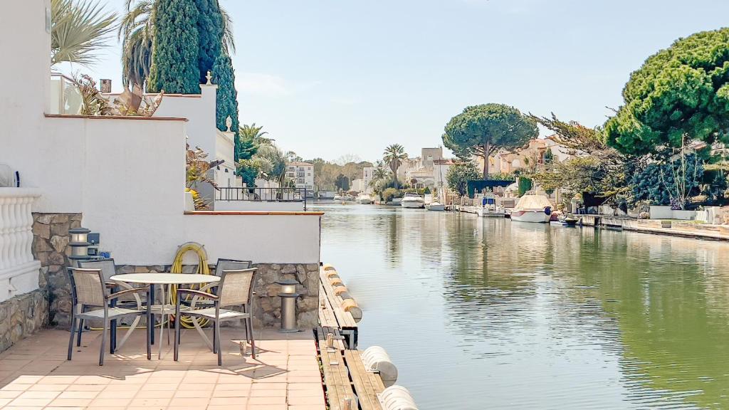 Majordoms - Villa Empuriabrava - 2