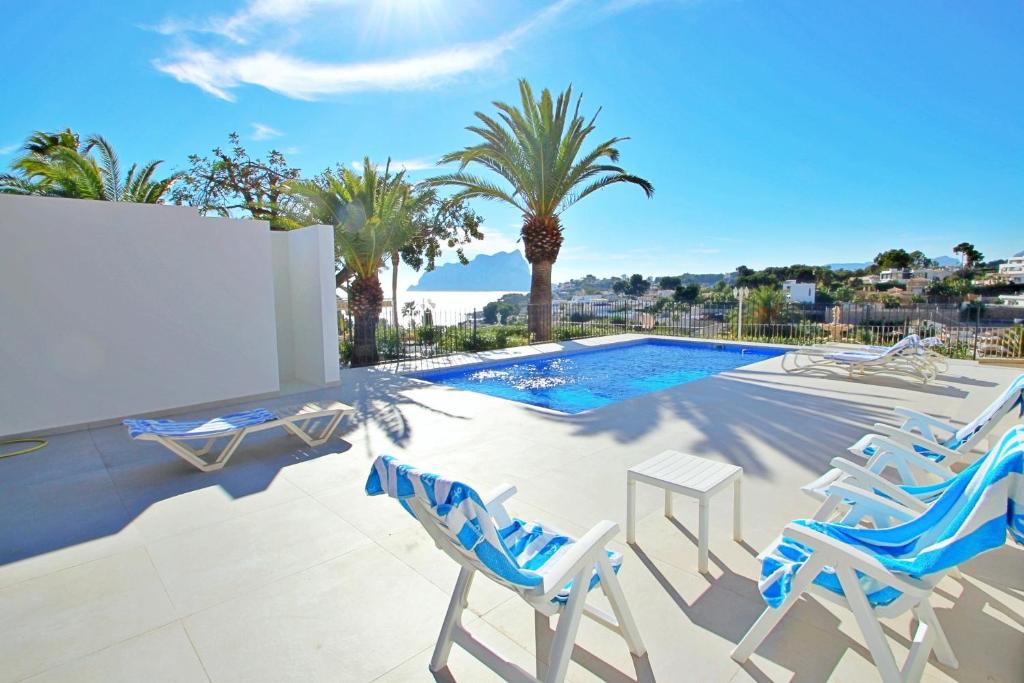 Joaquim - pri. pool villa with breathtaking sea views in Benissa - 3