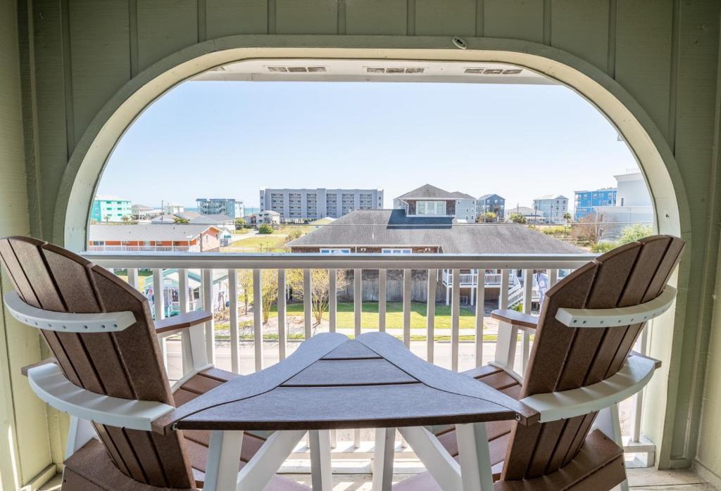 Condo in the heart of Downtown Carolina Beach, Carolina Beach