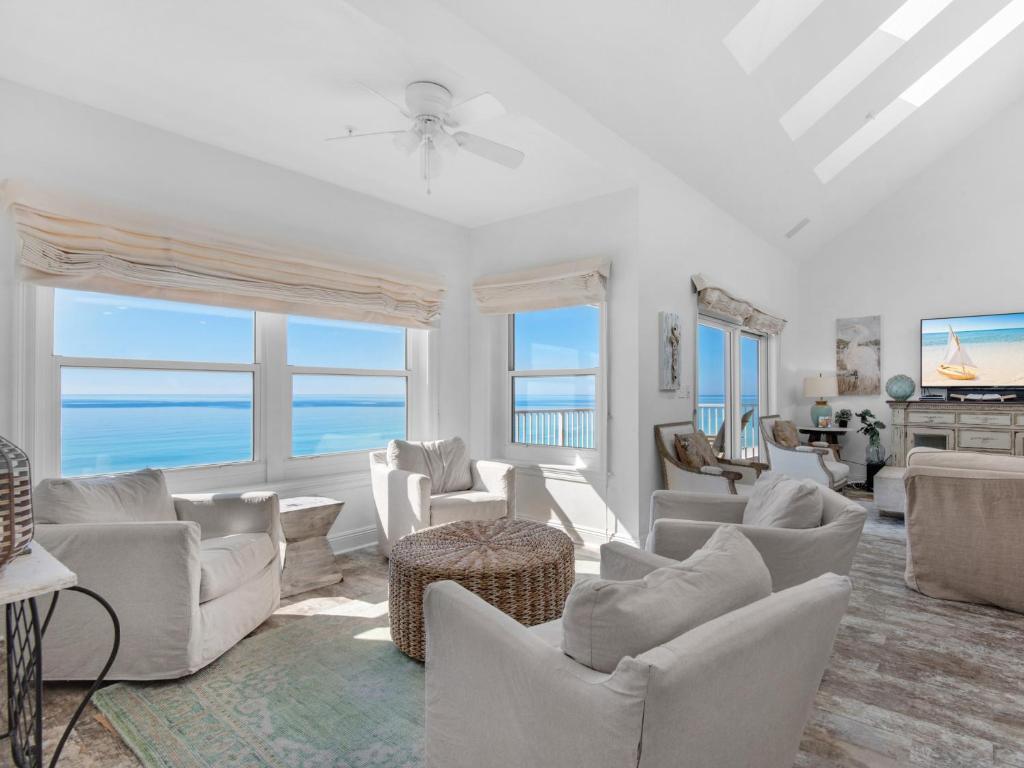 Emerald Dunes 602 by Newman-Dailey, Destin