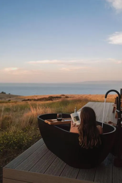 CABN Kangaroo Island，位于潘尼萧的酒店