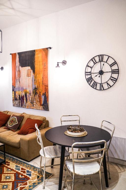 Charming apartment near Notre-Dame - 5