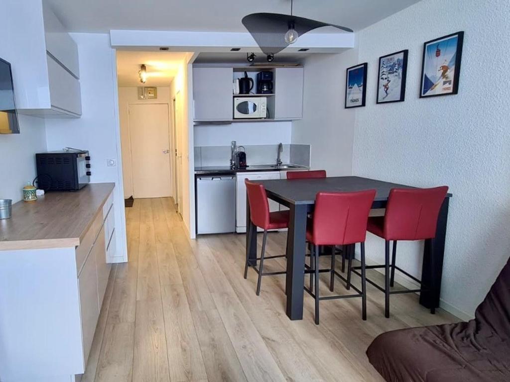 Tignes - Appartement 2 pièces cabine, 6 pers, vue sur montagne - FR-1-449-193 - 1