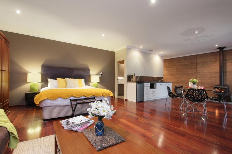 Hidden Valley Eco Lodges and Day Spa