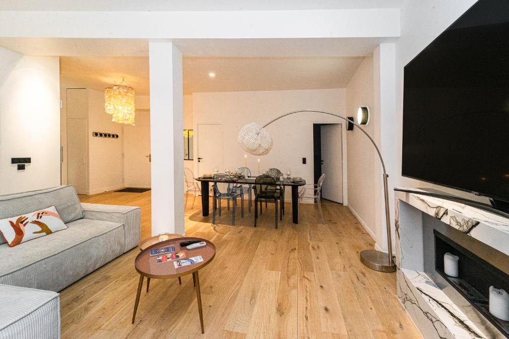 Pick A Flat's Apartment in Notre-Dame de Paris - Rue Saint-Séverin - 3