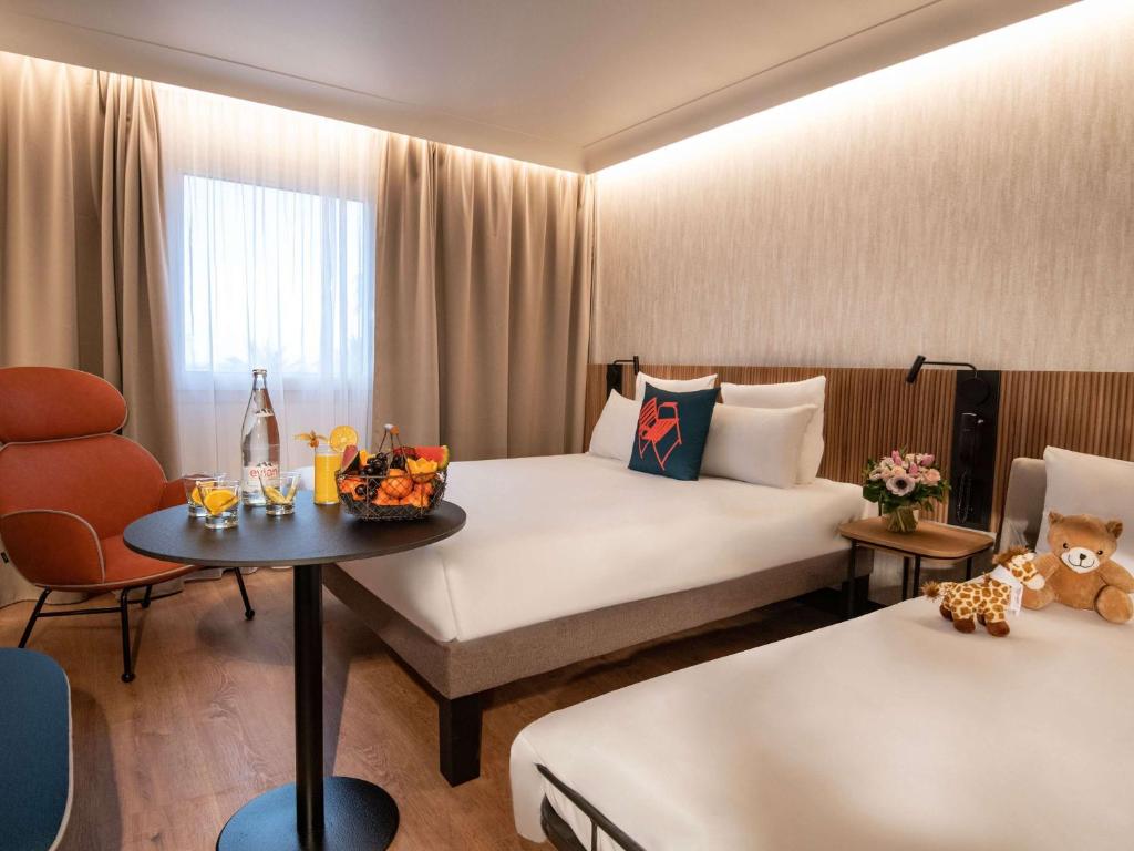 Nice Novotel Nice Arenas Airport Hotel room