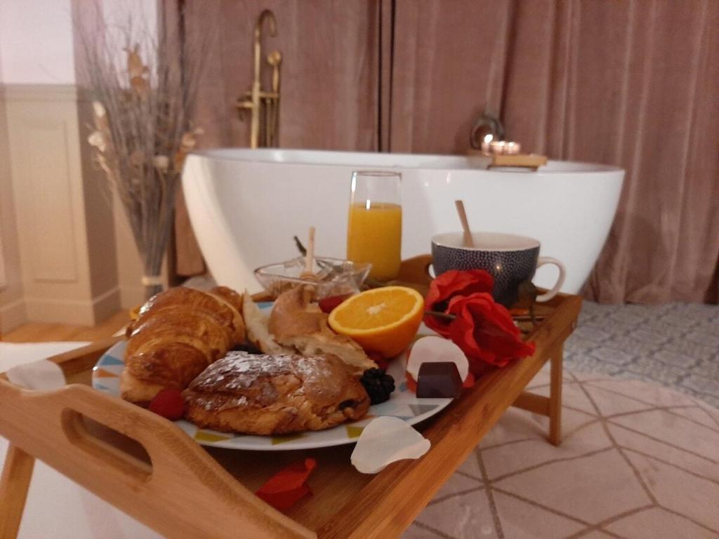 Luxury Suite Paris Republique - 4