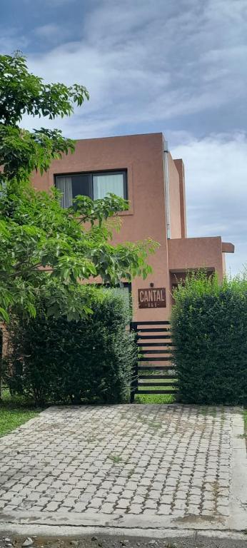 Cantal Bed & Breakfast - 1