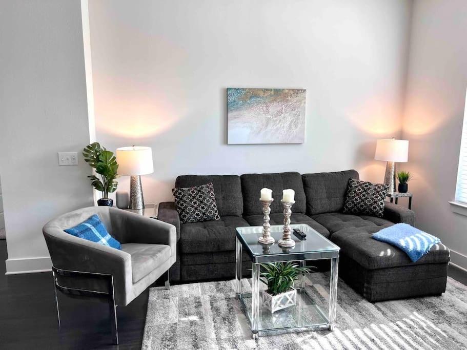 ALL037 - 2BD2BA Lux Apt Hwys 75-121-Allen Tx, Allen