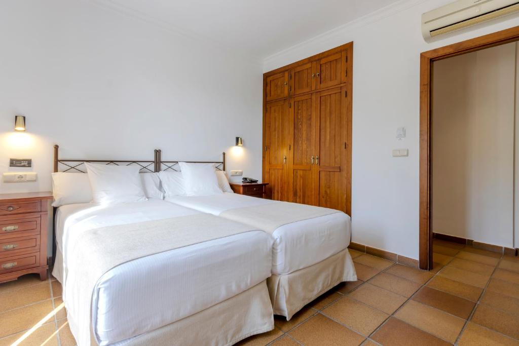 Hostal La Muralla - 5