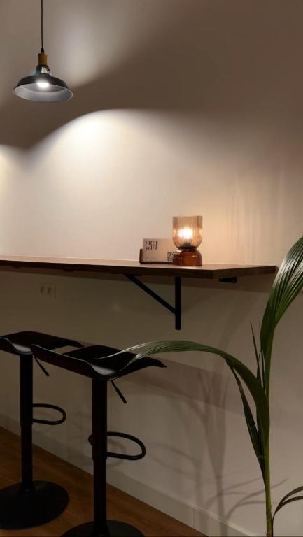 3 min walk-MEIR Cozy 3-4BR house 7