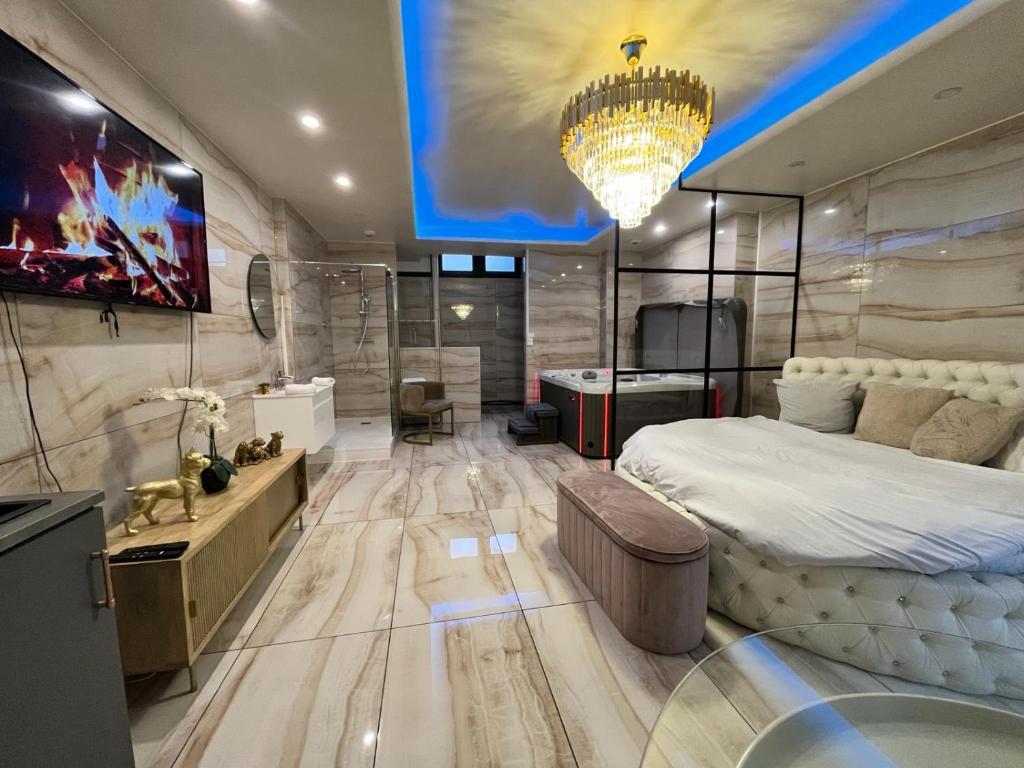 Golden house - JACUZZI - 2